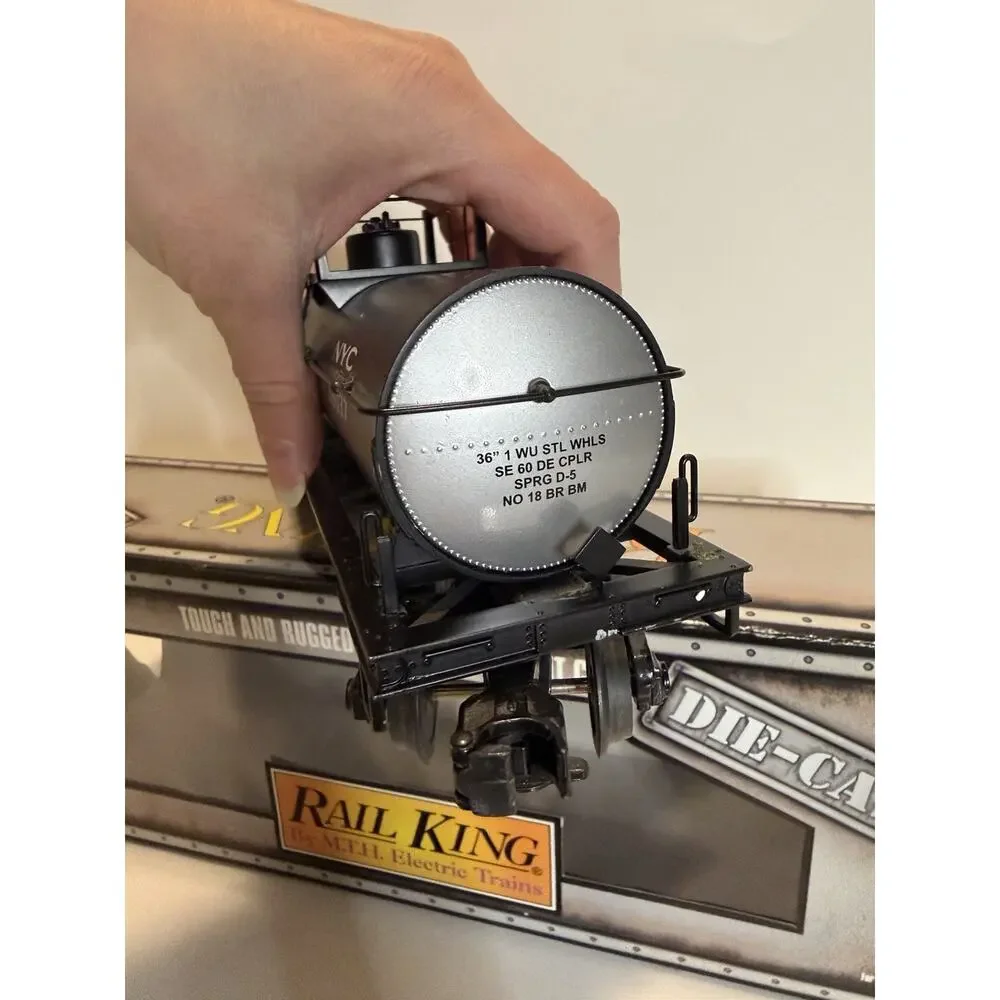 MTH RailKing New York Central NYC Die-Cast Tank Car #16037 O-Gauge 30-8104